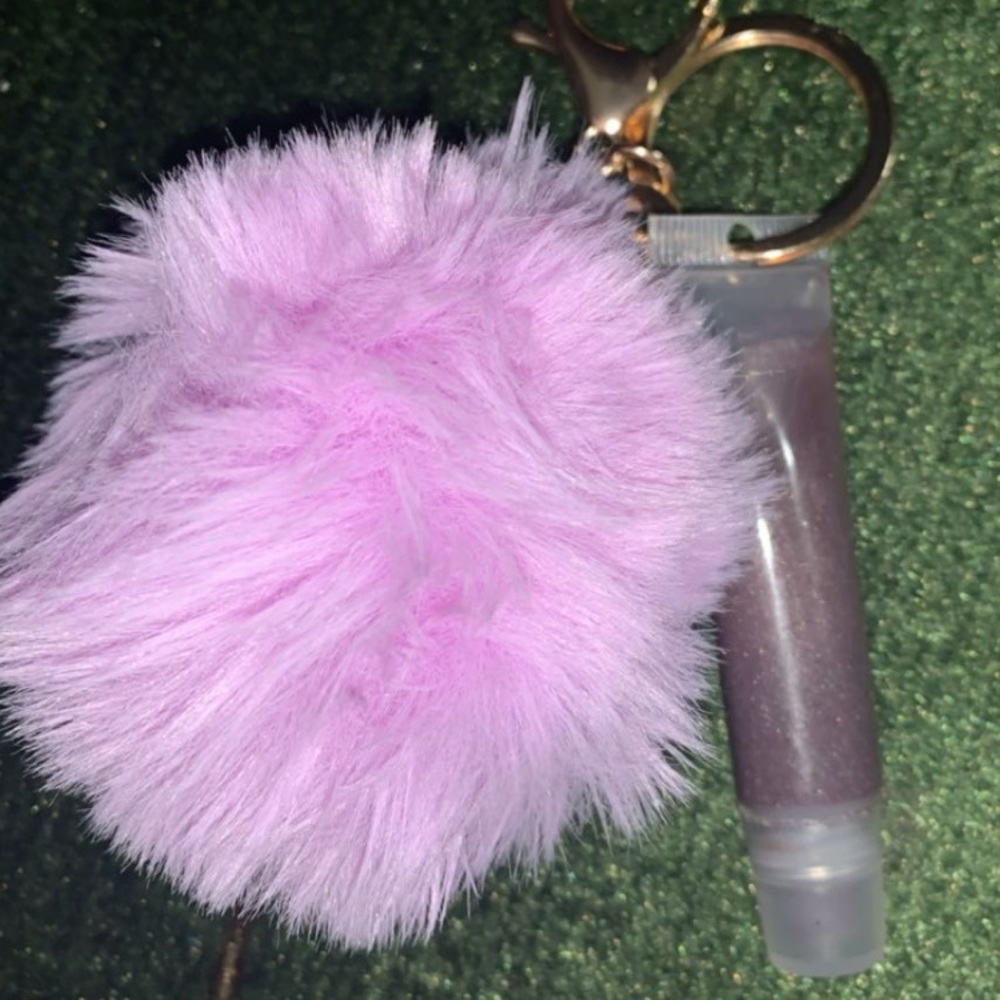 Lipgloss with keychain